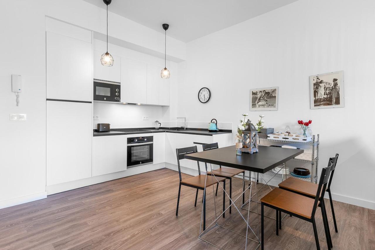 Apartamento Don Rodrigo Малага Экстерьер фото